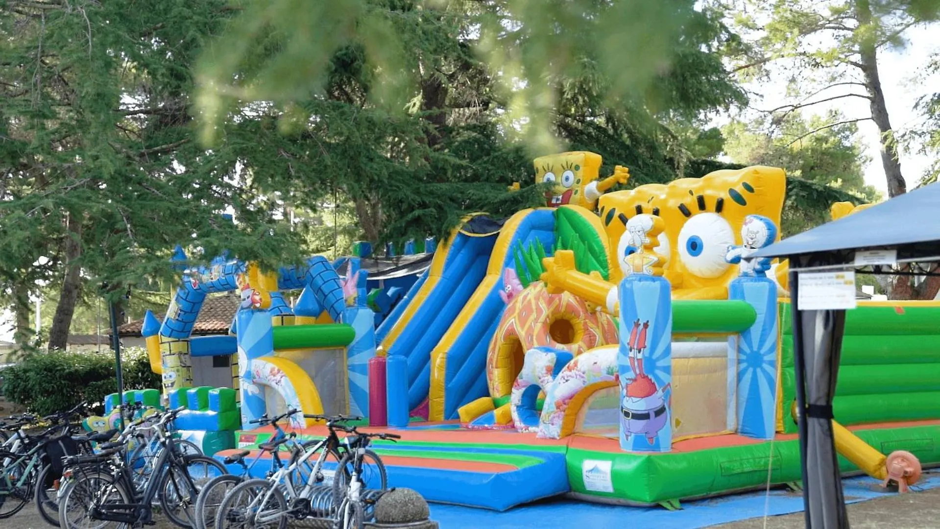 **** Vakantiepark Easyatent Camping Valkanela Vrsar Kroatië