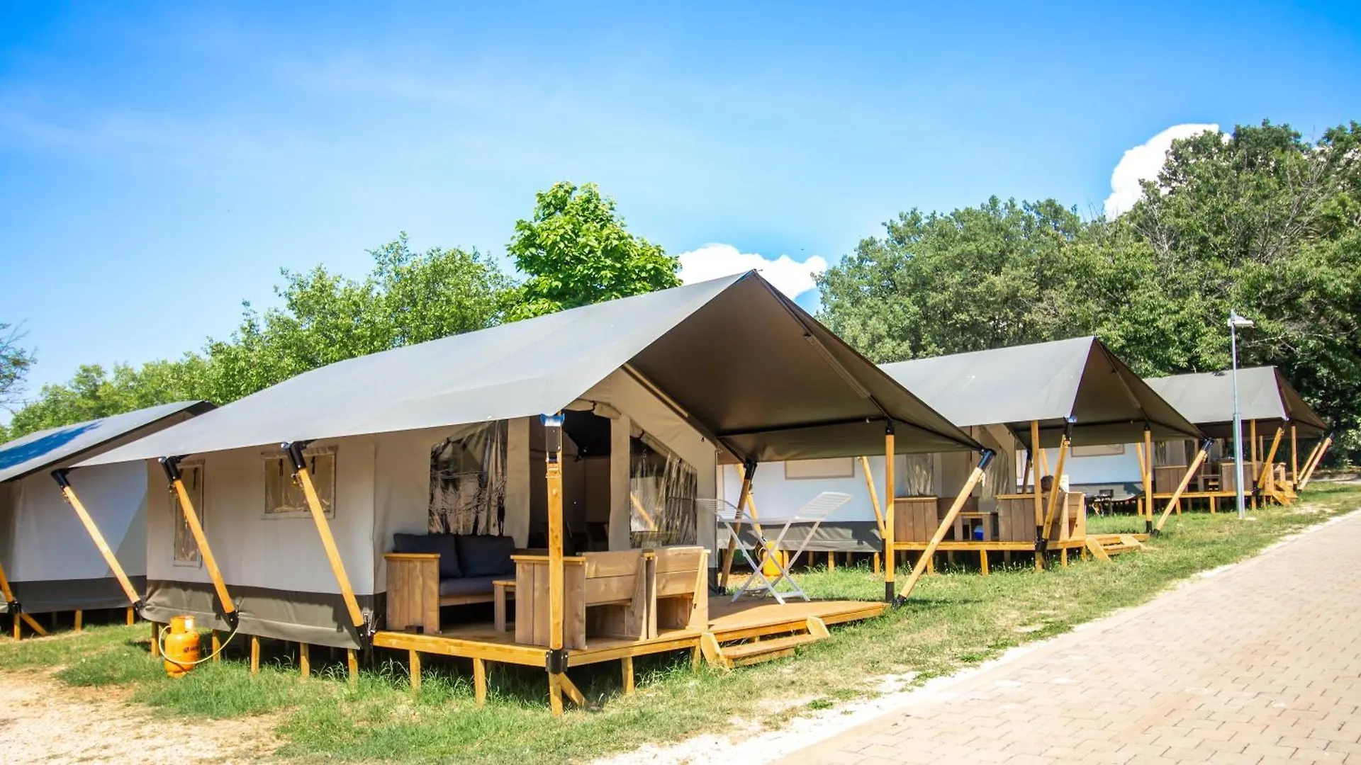 Easyatent Camping Valkanela Vrsar Vakantiepark