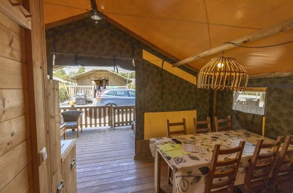 Easyatent Camping Valkanela Vrsar