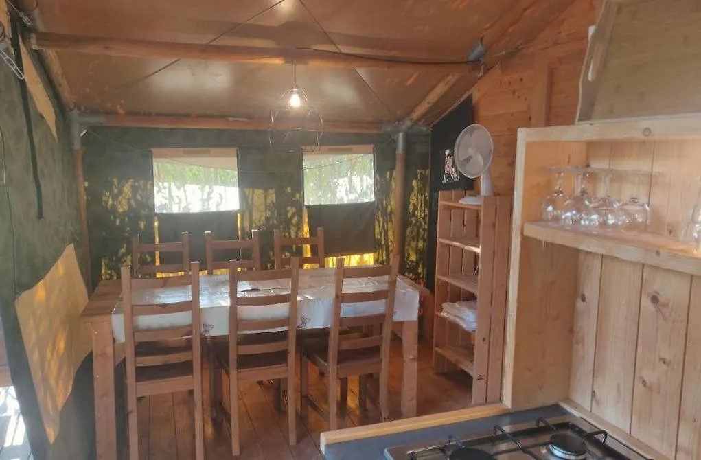 Easyatent Camping Valkanela Vrsar Kroatië