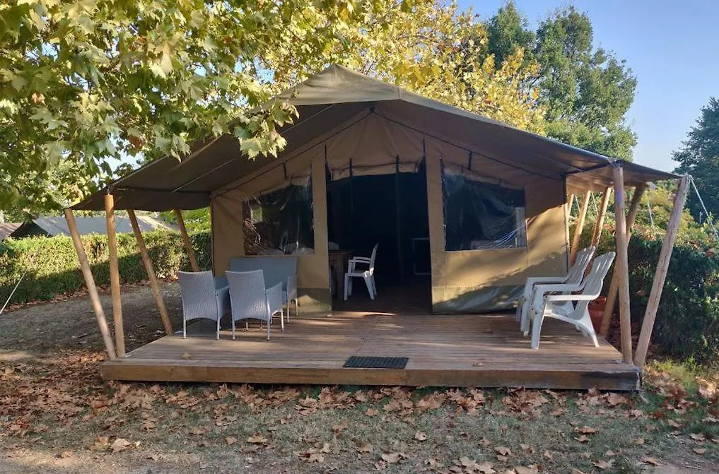Easyatent Camping Valkanela Vrsar 4*,