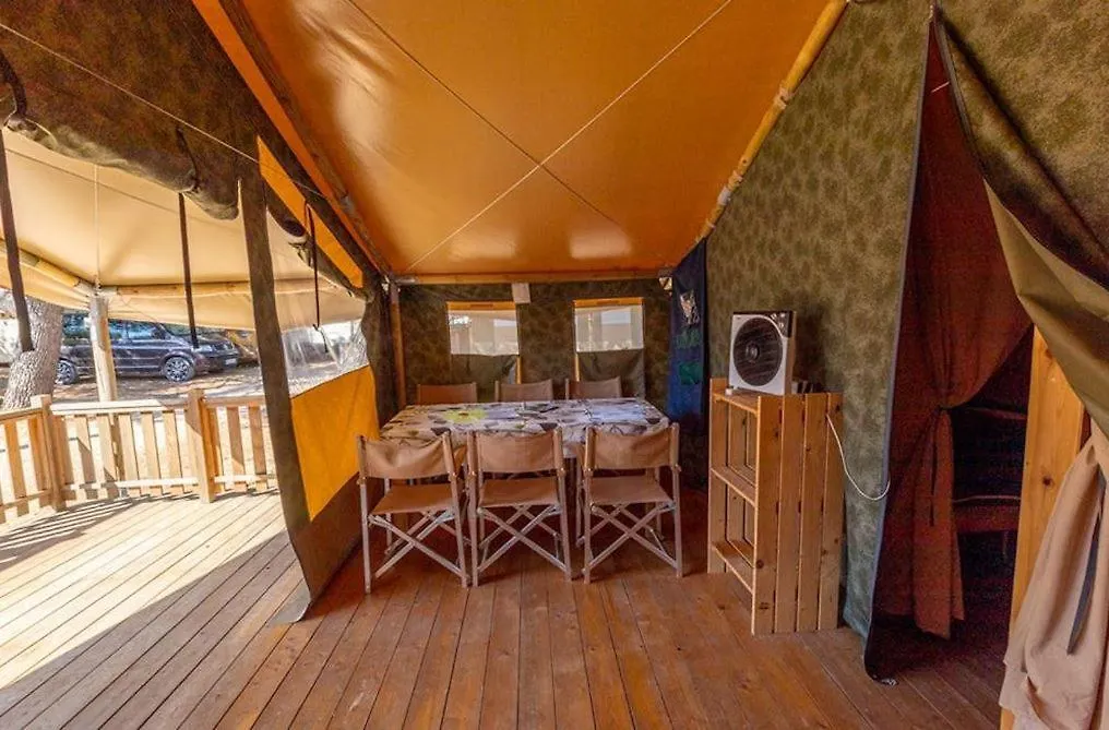 Easyatent Camping Valkanela Vrsar